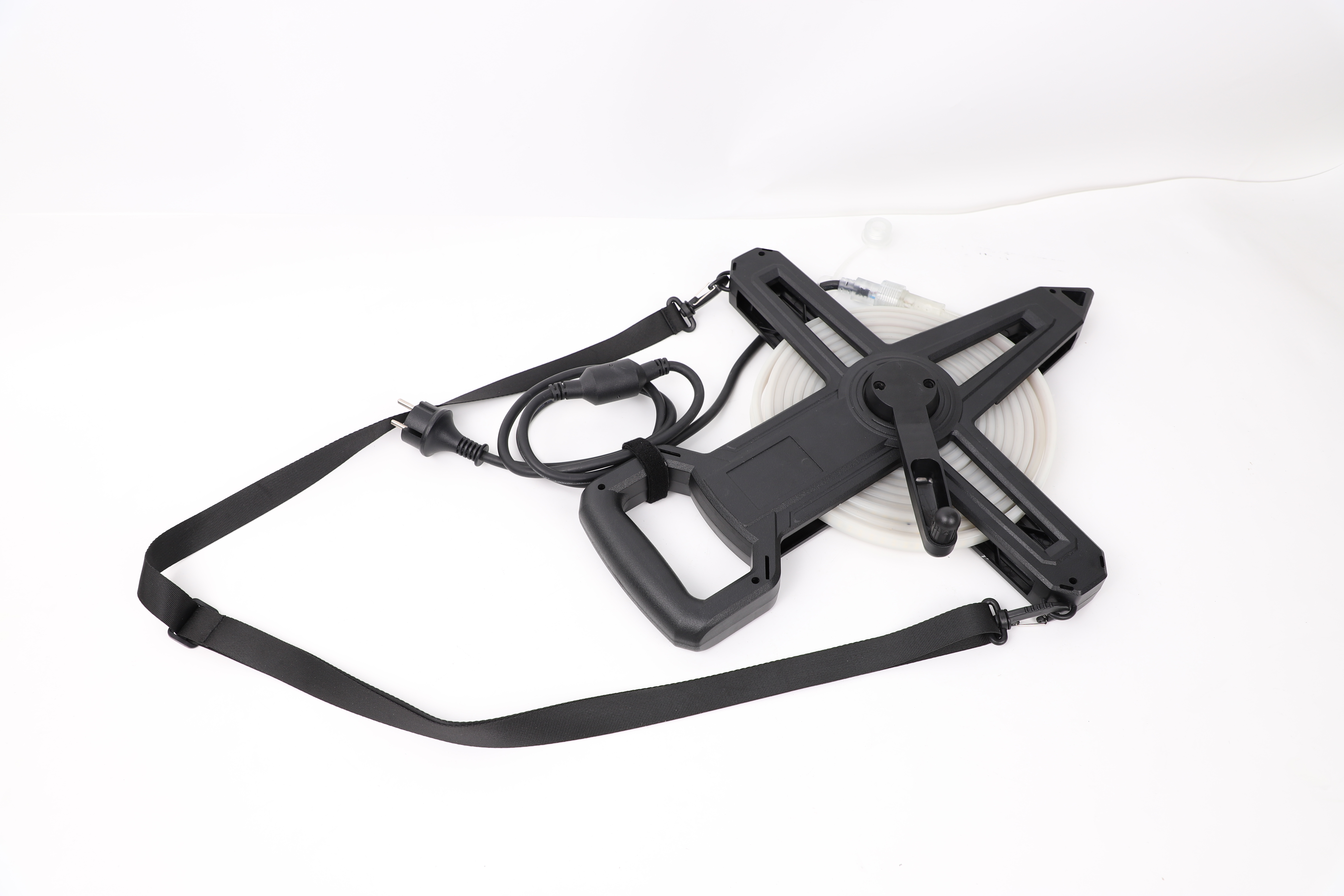 A Slim and Practical reel 10m halo